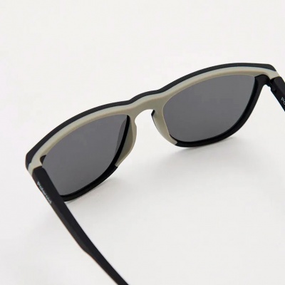 Солнцезащитные очки Polaroid PLD2133/S/08A с поляризационными линзами